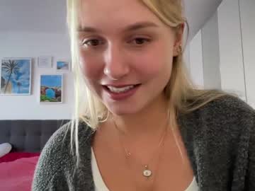 webcam girl sarahsapling live cam image #5513616