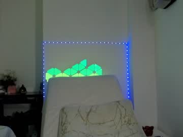 webcam girl hotfallingdevil live cam image #3682404