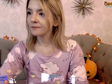 webcam girl ginger_pie live cam image #3034438