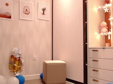 webcam girl hi_teika live cam image #230286