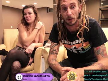 webcam couple honeyand_thebear live cam image #435422