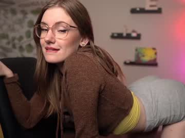 webcam girl emma_ruby live cam image #4833706