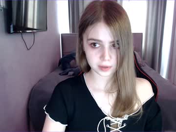 webcam girl tripleprinces live cam image #4796934