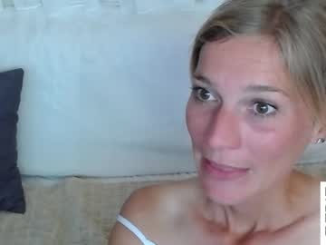 webcam couple joannadea live cam image #4655032