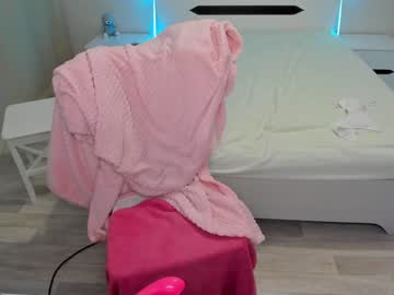 webcam girl yana_squrel_22 live cam image #1577734