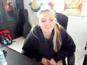 webcam girl kountrybunny live cam image #5378788