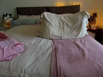 webcam girl bestgirl_ofthe_neighborhood live cam image #4602905
