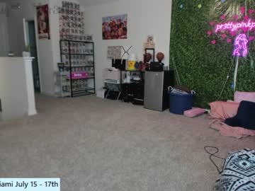 webcam girl pr3ttyp1nkpussy live cam image #1870539