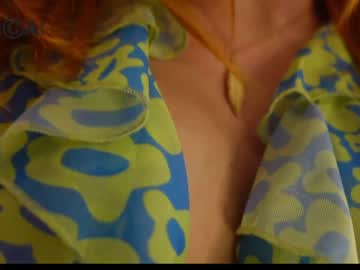 webcam girl reddfoxxy live cam image #3503841