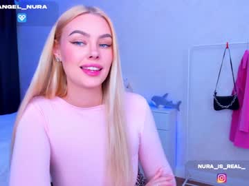 webcam girl 8a8y_nura live cam image #4100454