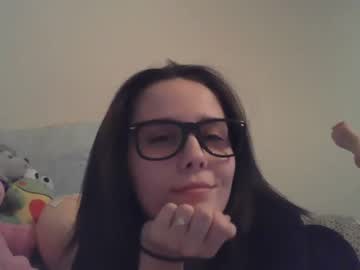 webcam girl sillymadi live cam image #3018681