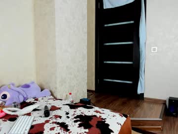 webcam girl l0ve_sh0w live cam image #4918304