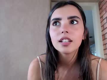 webcam girl nika_la live cam image #2147039