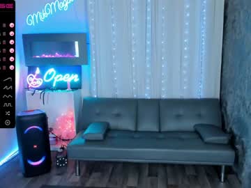 webcam girl mikmagik live cam image #658021