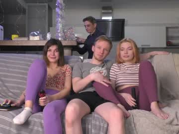webcam couple apricot_cherry live cam image #801421