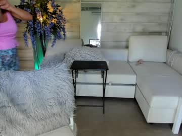 webcam girl dulceyjohn live cam image #1809048