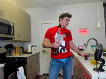 webcam man thejohnnystone live cam image #735661