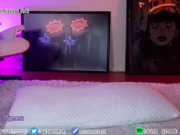 webcam girl lunaqueeeen live cam image #3913902