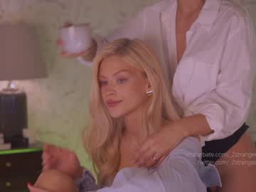 webcam girl _2strangers live cam image #2481776