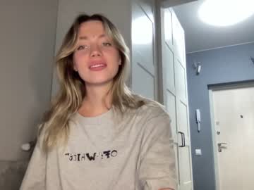 webcam girl angel_from_sky live cam image #4924365