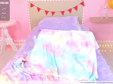 webcam girl little_effy18 live cam image #3183285