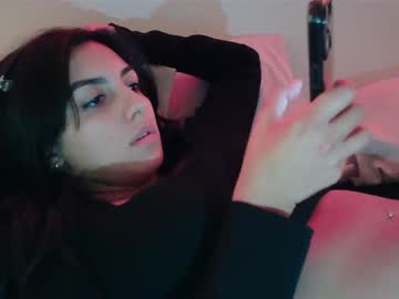 webcam girl genesismoselle live cam image #4552662