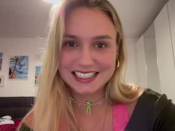 webcam girl sarahsapling live cam image #5507711