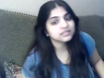 webcam girl mina2586 live cam image #5438738
