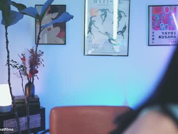 webcam girl katdreams live cam image #5465073