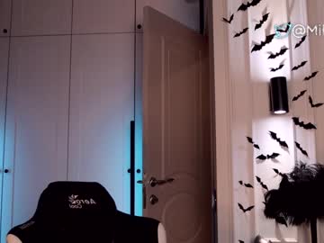 webcam girl miladenver live cam image #3058403
