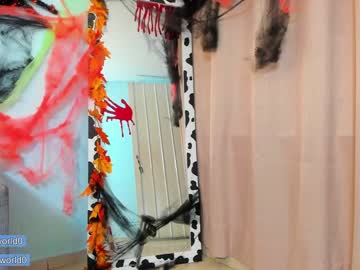 webcam girl megan_world live cam image #368391