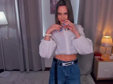 webcam girl maebulkley live cam image #6784623