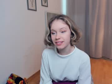 webcam girl love_and___hope live cam image #4965465