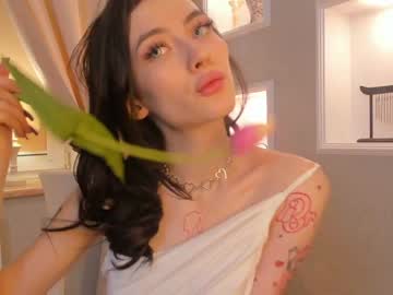 webcam girl evamilis live cam image #6744281