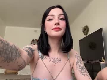 webcam tranny evelynforever live cam image #5954422