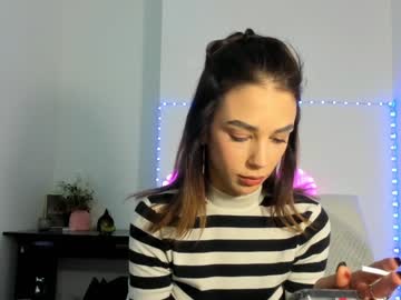 webcam girl hotfallingdevil live cam image #3730440