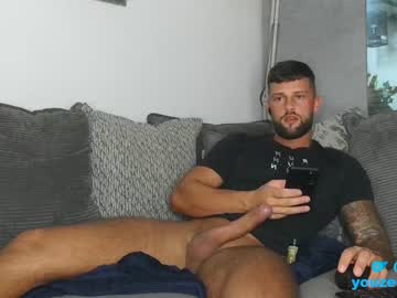 webcam man youzername2 live cam image #3678054
