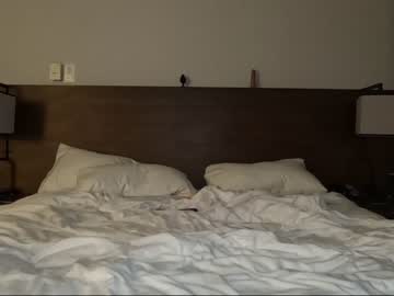 webcam couple ari_lovexo live cam image #571126