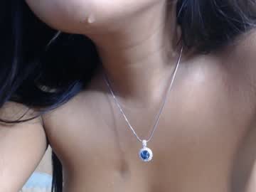 webcam girl sofia_sakura live cam image #809235