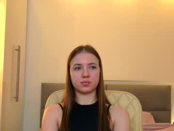 webcam girl nicolecollard live cam image #7106458