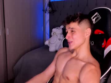 webcam man thomklein live cam image #6303588