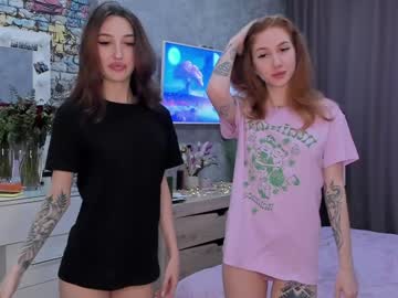 webcam girl jerkoffstation live cam image #3867720