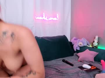 webcam girl l0ve_sh0w live cam image #5163639