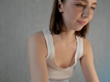 webcam girl melanie_bret live cam image #4634241