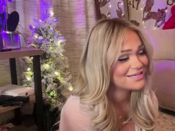 webcam girl ari_02 live cam image #6165820