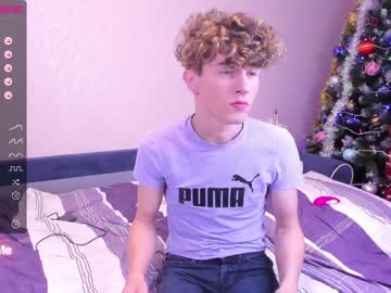 webcam man james_mil live cam image #3384037