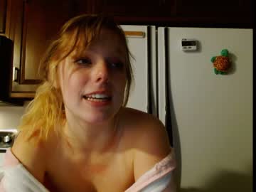webcam girl crimsonxrapture live cam image #968488