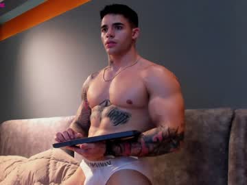 webcam man dominic_sullivan1 live cam image #752552