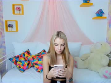 webcam girl amelia__williams live cam image #597060