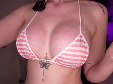 webcam girl vixenp live cam image #4855946